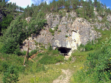 Denisova_Cave